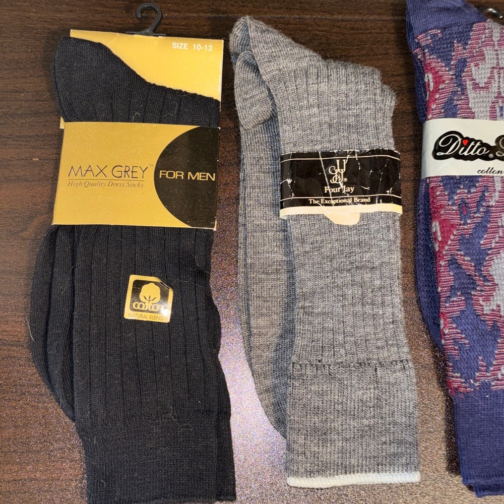 VINTAGE MENS DRESS SOCKS SET OF 5. Four J (2), Zylos, Ditto legwear, and Max Gre - Picture 2 of 6